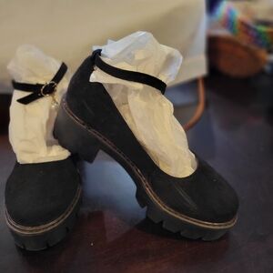 Elegant Black Women's Shoes